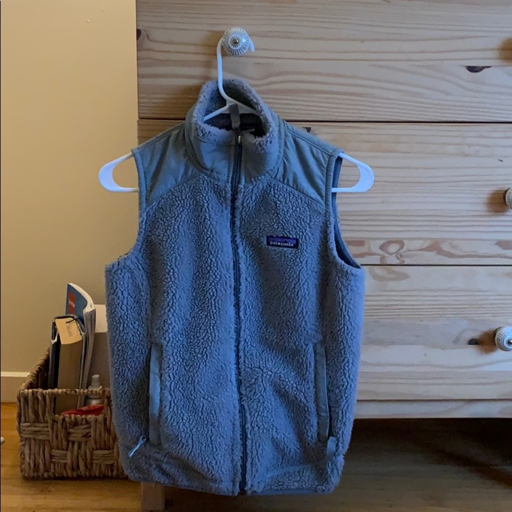 Women’s small grey Patagonia vest.